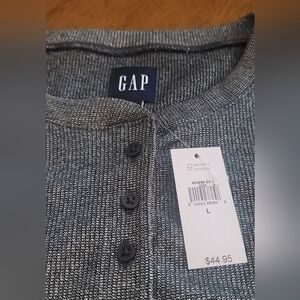 Gap Metallic Henley T-Shirt Silver Grey Large